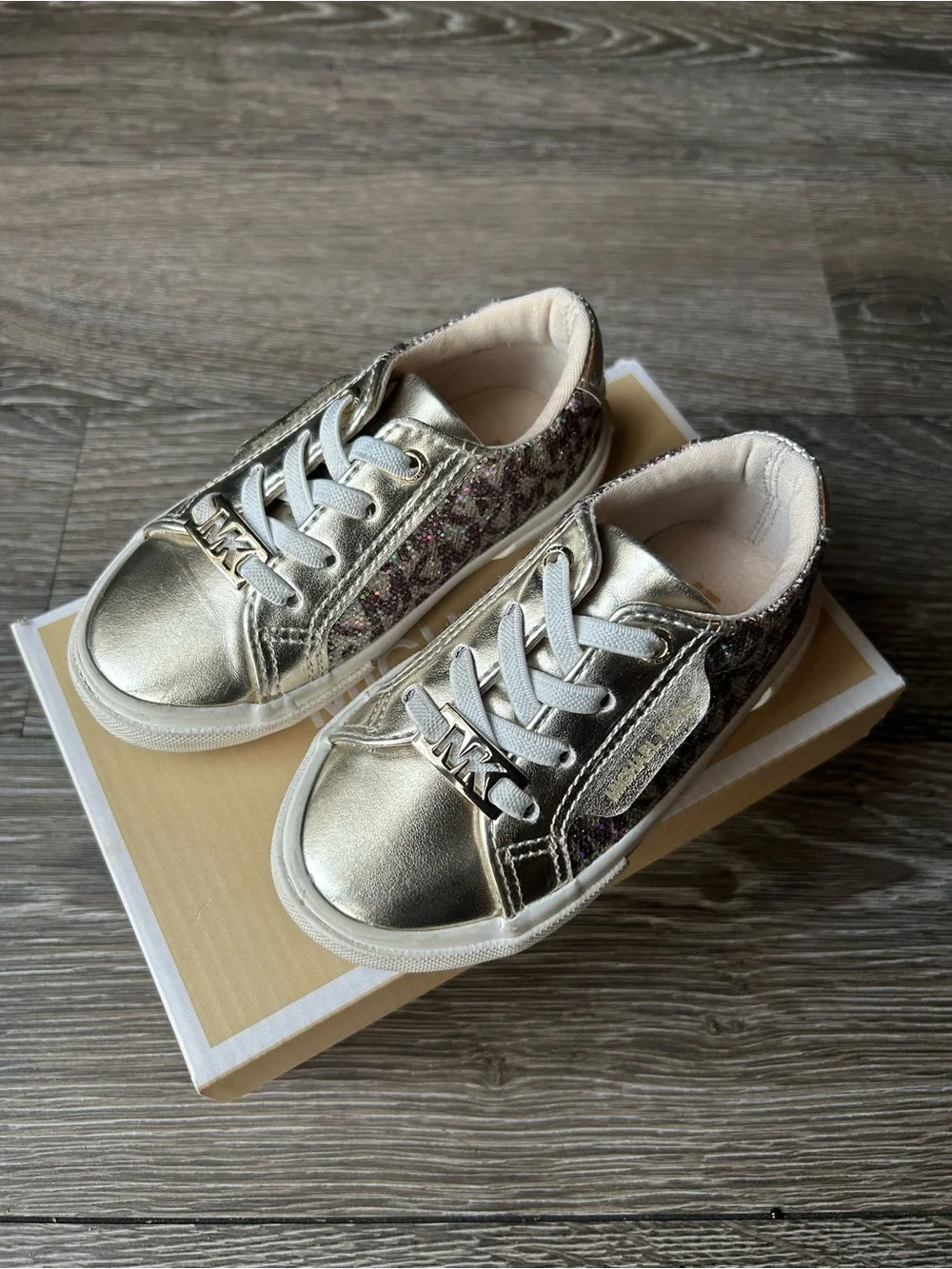 Michael Kors Kids Metallic Gold and Brown Logo Lace-Up Sneakers Size 7C